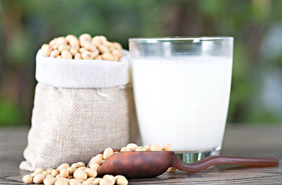 鈣片飯前吃還是飯后吃 兒童補鈣注意事項