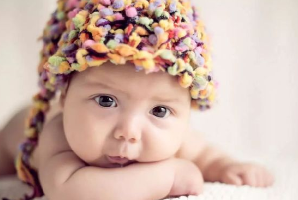 兒童防曬的注意事項(xiàng) 帶娃旅游也要做好防曬工作