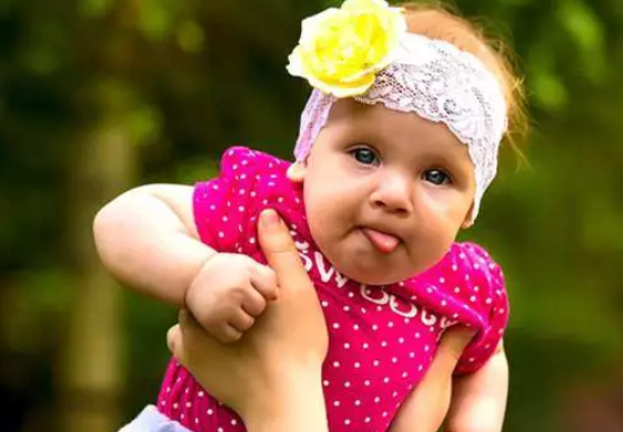 被動操可以促進寶寶健康發育嗎 家長給寶寶做被動操要注意什么