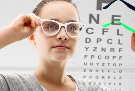 孩子看電視歪頭怎么矯正 看電視歪頭矯正方法