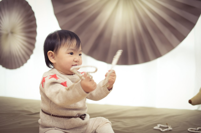 春天適合給寶寶斷奶嗎 給孩子斷奶要怎么做比較好