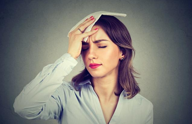 產(chǎn)后愛(ài)出虛汗正常嗎 產(chǎn)后愛(ài)出虛汗怎么調(diào)理