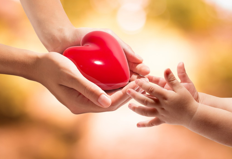 如何訓練孩子的嗅覺觸覺味覺 鍛煉孩子嗅覺觸覺味覺玩什么游戲