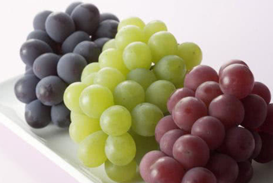 夢到吃自己吃紫葡萄生男生女 孕婦夢到別人給青葡萄生男生女