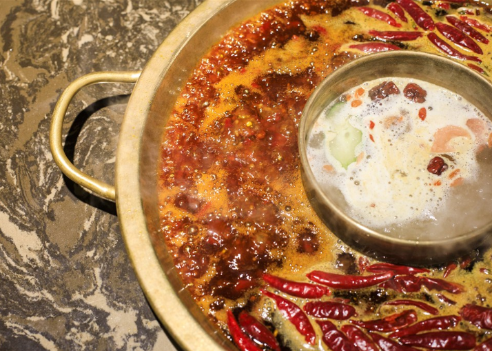 孕婦能吃火鍋嗎初期 懷孕吃火鍋會不會導致胎兒畸形2019 孕婦能吃火鍋嗎初期 懷孕吃火鍋會不會導致胎兒畸形2019