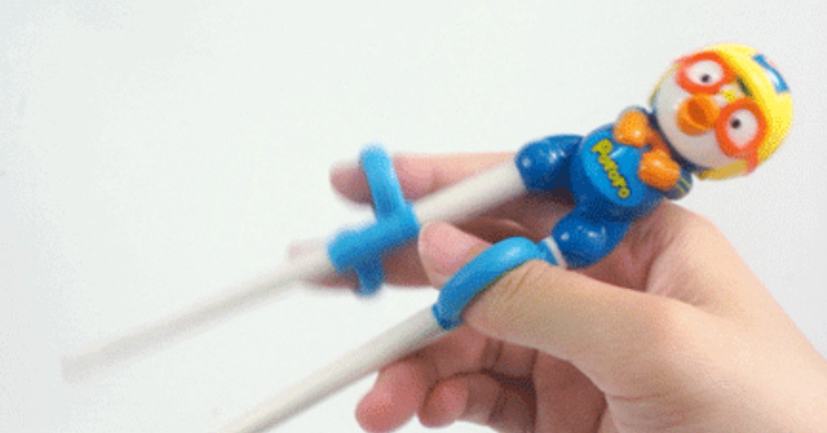 寶寶要不要用訓練筷 給寶寶準備訓練筷有用嗎 寶寶要不要用訓練筷 給寶寶準備訓練筷有用嗎