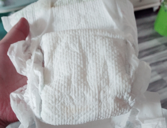 愛寶氏臻享紙尿褲好用嗎 愛寶氏臻享紙尿褲使用測評 愛寶氏臻享紙尿褲好用嗎 愛寶氏臻享紙尿褲使用測評