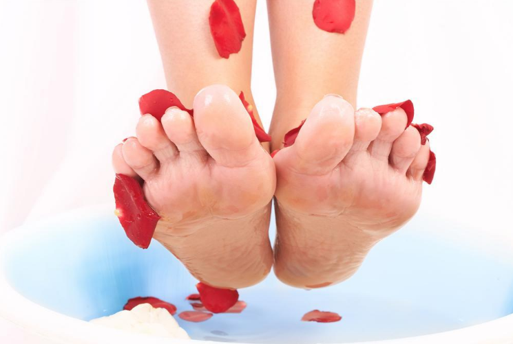 濕疹、咳嗽可以泡腳嗎 孩子泡腳會對濕疹、咳嗽有緩解嗎 濕疹、咳嗽可以泡腳嗎 孩子泡腳會對濕疹、咳嗽有緩解嗎