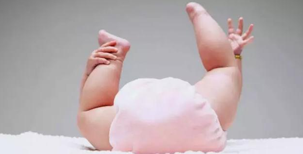 男寶寶陰囊突然變癟了是怎么回事 男寶寶私處常見問題