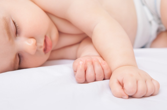 內(nèi)舒拿噴劑可以給孩子用嗎 孩子用鼻炎藥品會不會有抗藥性 內(nèi)舒拿噴劑可以給孩子用嗎 孩子用鼻炎藥品會不會有抗藥性