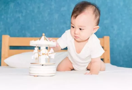 孩子不能走夜路原因 多大的孩子不能走夜路