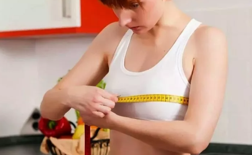 斷奶后乳房縮水了怎么辦 斷奶后乳房縮水吃什么好 斷奶后乳房縮水了怎么辦 斷奶后乳房縮水吃什么好