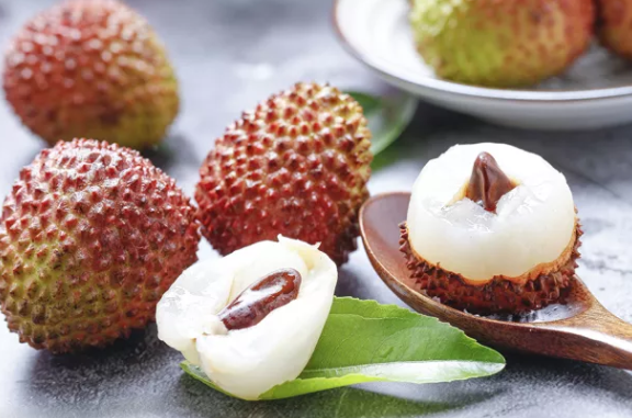 哺乳期能吃荔枝嗎 哺乳期能吃荔枝容易上火嗎