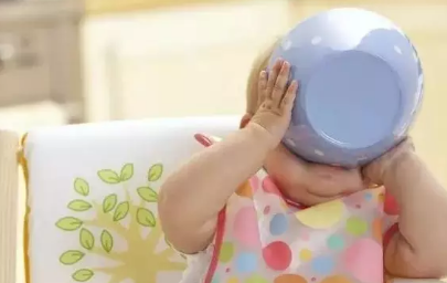 夏天孩子不愛吃飯?jiān)趺崔k 孩子不愛吃飯?jiān)趺磻?yīng)對(duì)