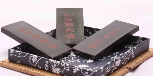 產(chǎn)后吃阿膠能下奶嗎 產(chǎn)后吃阿膠有哪些好處