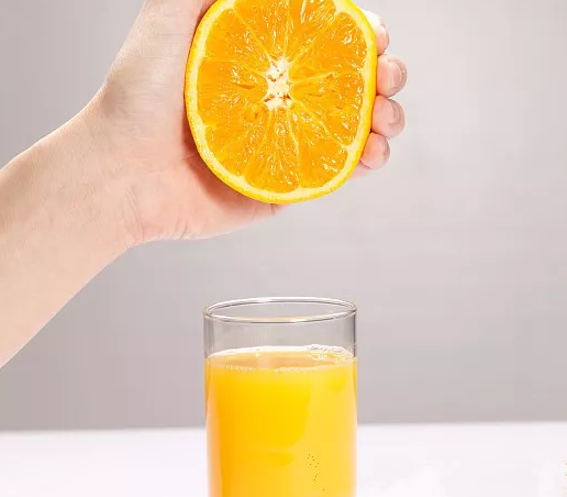 哺乳期可以喝果汁嗎 哺乳期喝哪些果汁好