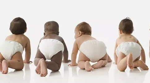 夏季寶寶紅屁股怎么辦 寶寶紅屁股紙尿褲怎么挑選 夏季寶寶紅屁股怎么辦 寶寶紅屁股紙尿褲怎么挑選