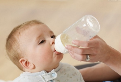 寶寶總愛上火是怎么辦 寶寶上火怎么護(hù)理 寶寶總愛上火是怎么辦 寶寶上火怎么護(hù)理