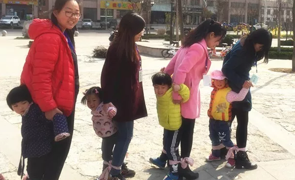 社區母親節親子活動邀請函 2019社區母親節活動邀請函