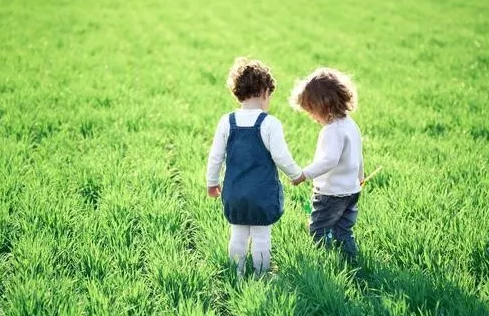 哪些孩子容易出現骨齡提前 孩子骨齡提前的特征 哪些孩子容易出現骨齡提前 孩子骨齡提前的特征