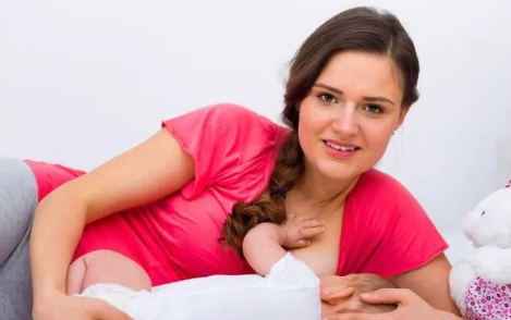 哺乳期吃黃豆芽還是綠豆芽 哺乳期吃黃豆芽好不好 哺乳期吃黃豆芽還是綠豆芽 哺乳期吃黃豆芽好不好