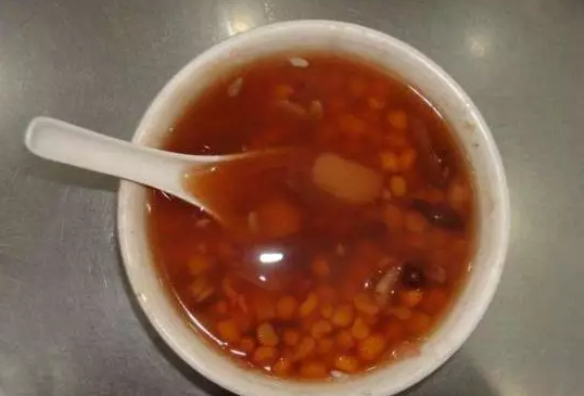 月經期能喝山楂水嗎 好喝的山楂水怎么煮 月經期能喝山楂水嗎 好喝的山楂水怎么煮