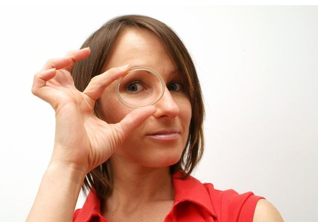 產(chǎn)后上環(huán)出現(xiàn)哪些癥狀要注意 產(chǎn)后什么時(shí)間上環(huán)比較好 產(chǎn)后上環(huán)出現(xiàn)哪些癥狀要注意 產(chǎn)后什么時(shí)間上環(huán)比較好