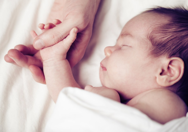 寶寶一百天了的心情感慨 描述寶寶百天的句子