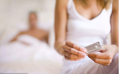 避孕藥能讓皮膚變好嗎 口服避孕藥會(huì)讓人長(zhǎng)胖嗎 避孕藥能讓皮膚變好嗎 口服避孕藥會(huì)讓人長(zhǎng)胖嗎