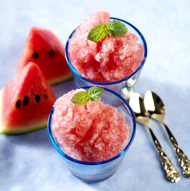 孕婦解暑能吃西瓜嗎 孕婦怎樣吃習西瓜更健康 孕婦解暑能吃西瓜嗎 孕婦怎樣吃習西瓜更健康