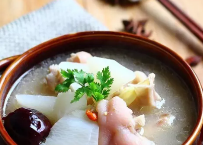 孕早期孕婦適合喝什么湯 孕早期孕婦湯食譜推薦 孕早期孕婦適合喝什么湯 孕早期孕婦湯食譜推薦