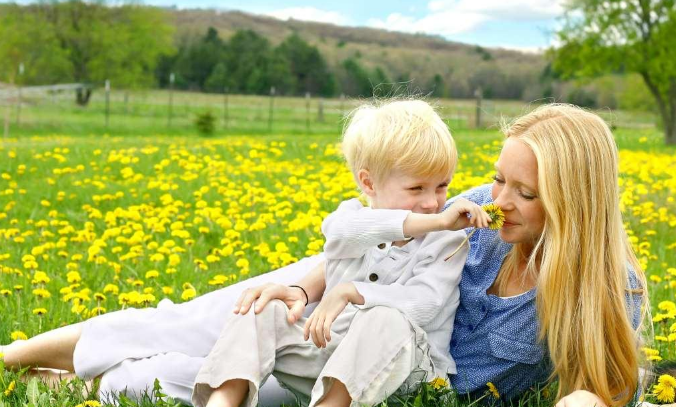男孩女孩什么時候可能出現性早熟 孩子性早熟用什么方法干預 男孩女孩什么時候可能出現性早熟 孩子性早熟用什么方法干預