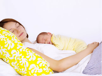 第一次做媽媽心情感想說說 初為人母朋友圈簡短心情說說