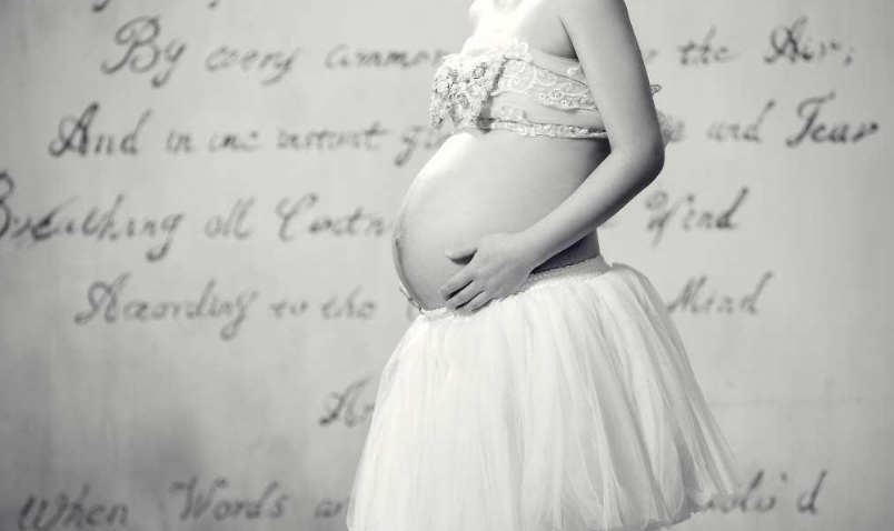 懷孕初期腰疼怎么回事 懷孕腰疼有辦法緩解嗎