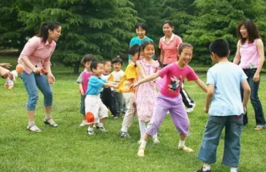 幼兒園兒童節親子游戲大全 2019幼兒園六一兒童節游戲 幼兒園兒童節親子游戲大全 2019幼兒園六一兒童節游戲