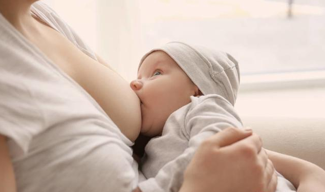 喂奶喂成大小胸了怎么辦 大小奶怎么糾正 喂奶喂成大小胸了怎么辦 大小奶怎么糾正