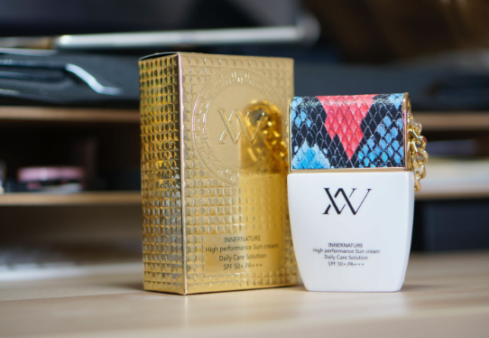 韓國(guó)vn鉑金包防曬霜怎么樣 vn鉑金包防曬霜孕婦可以用嗎 韓國(guó)vn鉑金包防曬霜怎么樣 vn鉑金包防曬霜孕婦可以用嗎