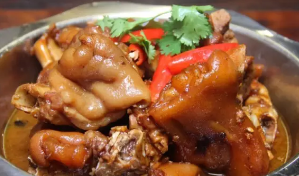 哺乳期吃豬蹄下奶嗎 哺乳期吃吃豬蹄做法