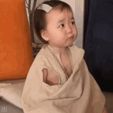 黃夏溫吹風扇表情包 韓國黃夏溫表情包gif動圖 黃夏溫吹風扇表情包 韓國黃夏溫表情包gif動圖