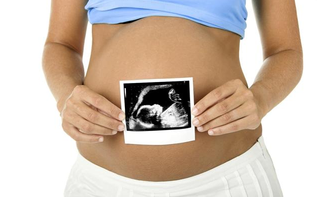 女翻男和男翻女是怎么回事 誰決定的孩子的性別