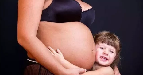 2019年5月14日懷孕生男生女怎么看 農(nóng)歷四月初十懷孕是男孩還是女孩