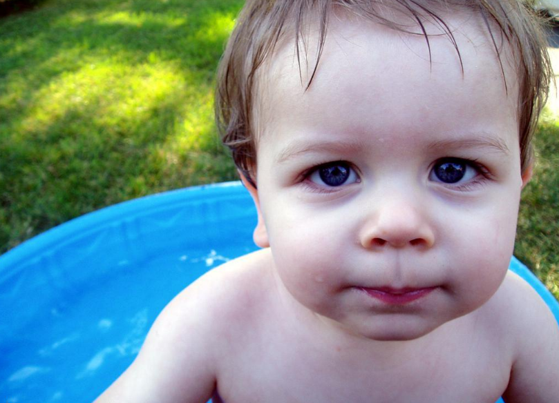 孩子的語言發(fā)育有什么特點(diǎn) 孩子不同年齡段會(huì)對(duì)學(xué)會(huì)什么樣的話