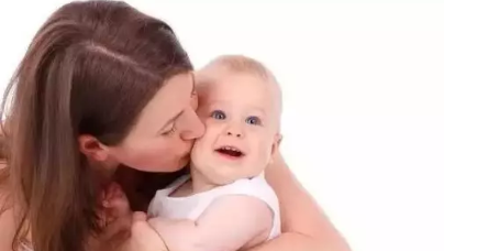 6個月后的母乳就沒營養了嗎 6個月后給寶寶斷奶合適嗎