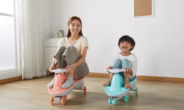 寶寶扭扭車有必要買嗎 小孩多大能玩扭扭車 寶寶扭扭車有必要買嗎 小孩多大能玩扭扭車