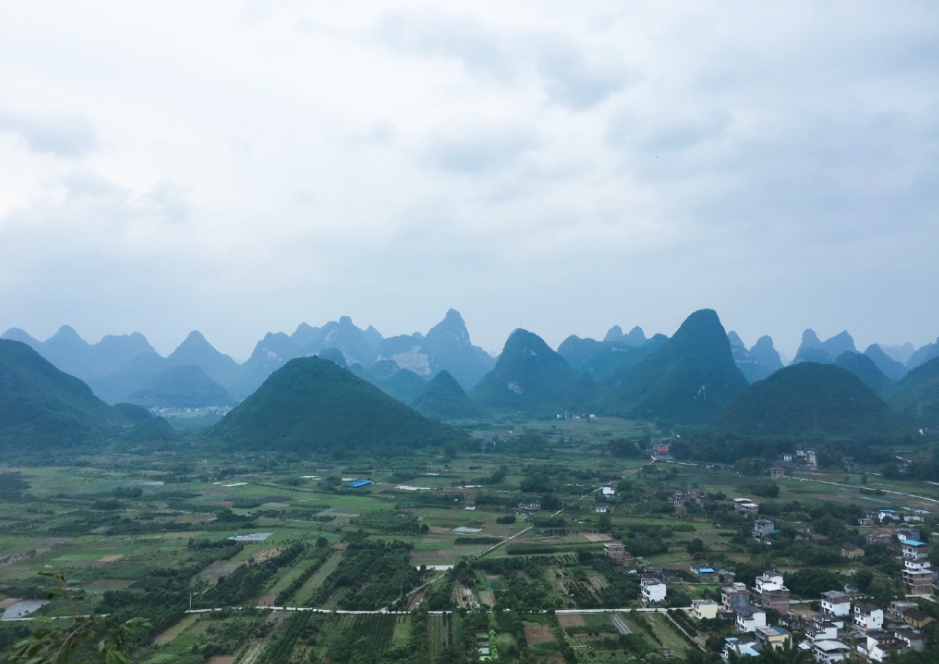 爬山的說說簡單的一句話說說怎么寫 朋友圈關于爬山的說說分享 爬山的說說簡單的一句話說說怎么寫 朋友圈關于爬山的說說分享