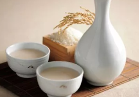 坐月子能喝月子米酒嗎 哪些人不能喝月子米酒