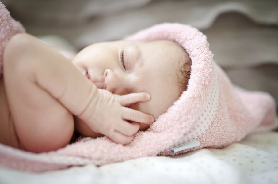 寶寶什么時候可以不用紙尿褲了 寶寶最好幾歲不用紙尿褲學如廁