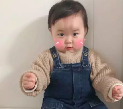 黃夏溫是男孩女孩 長的像民咕咕的萌娃是男是女 黃夏溫是男孩女孩 長的像民咕咕的萌娃是男是女