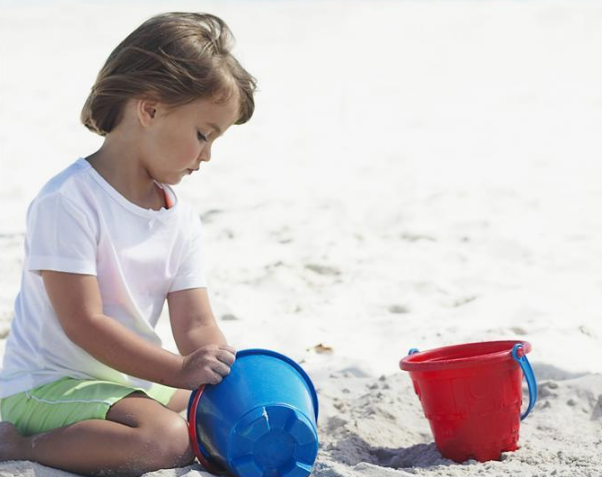 孩子可以用防曬噴霧嗎 孩子使用防曬產(chǎn)品要注意哪些事情