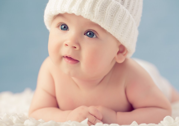 為什么說產(chǎn)后一小時內(nèi)一定要哺乳 產(chǎn)后一小時內(nèi)哺乳有什么好處